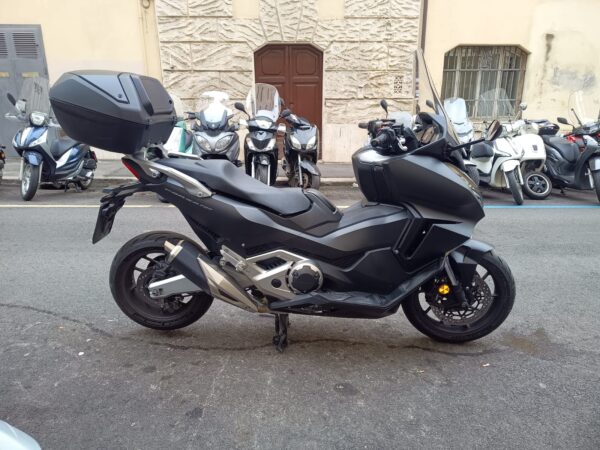 Honda Forza 750 2023